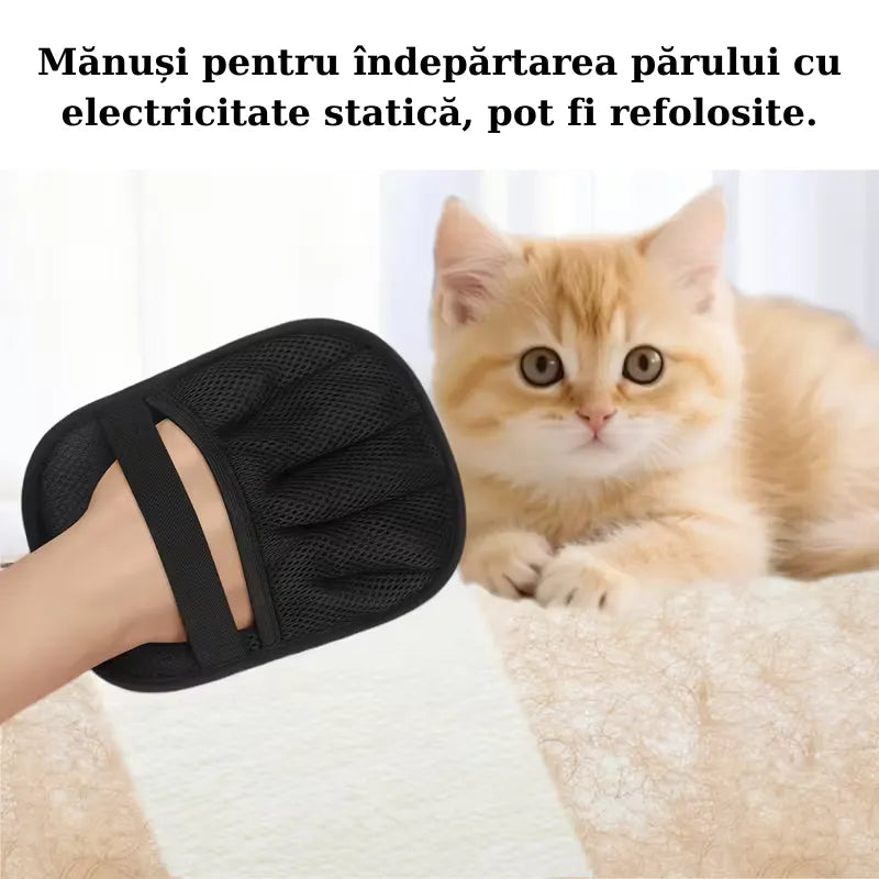 Mănușa Magică Homzen arătând flexibilitatea și confortul materialului